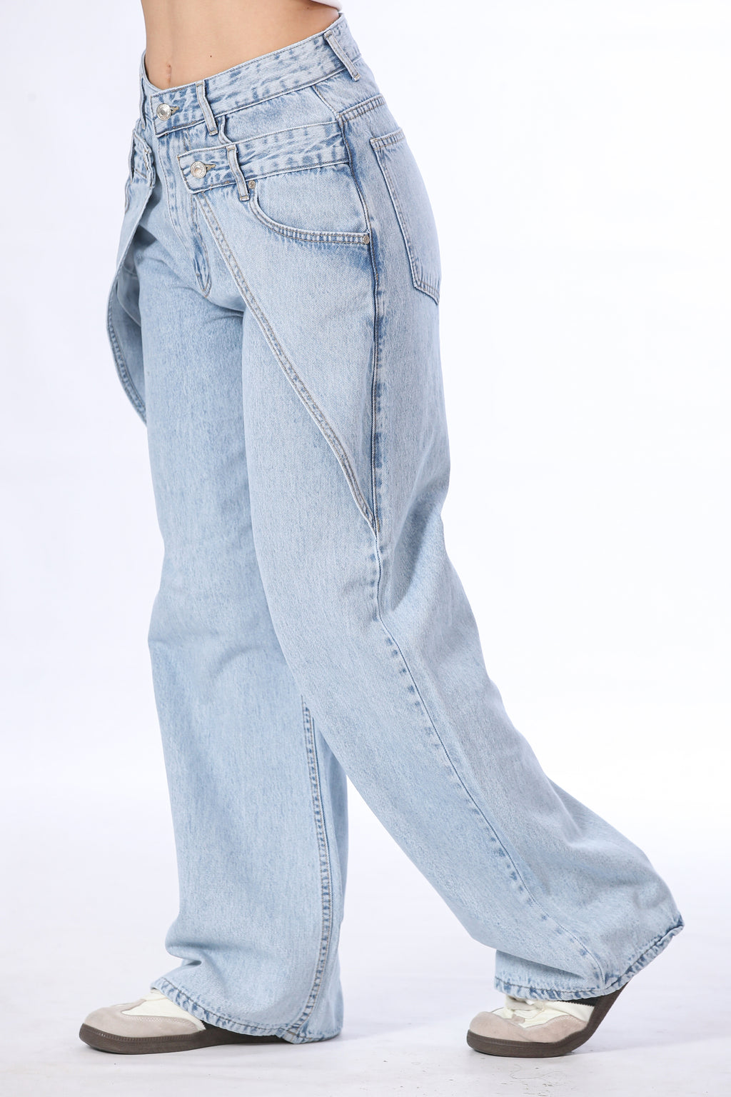 Layered Double Waistband Light Wash Jeans - 11716