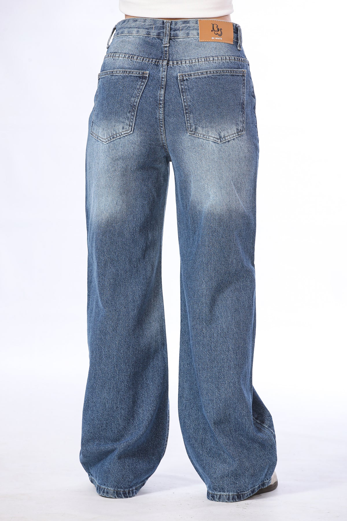Distressed Vintage Wash Wide Leg Jeans - 11705