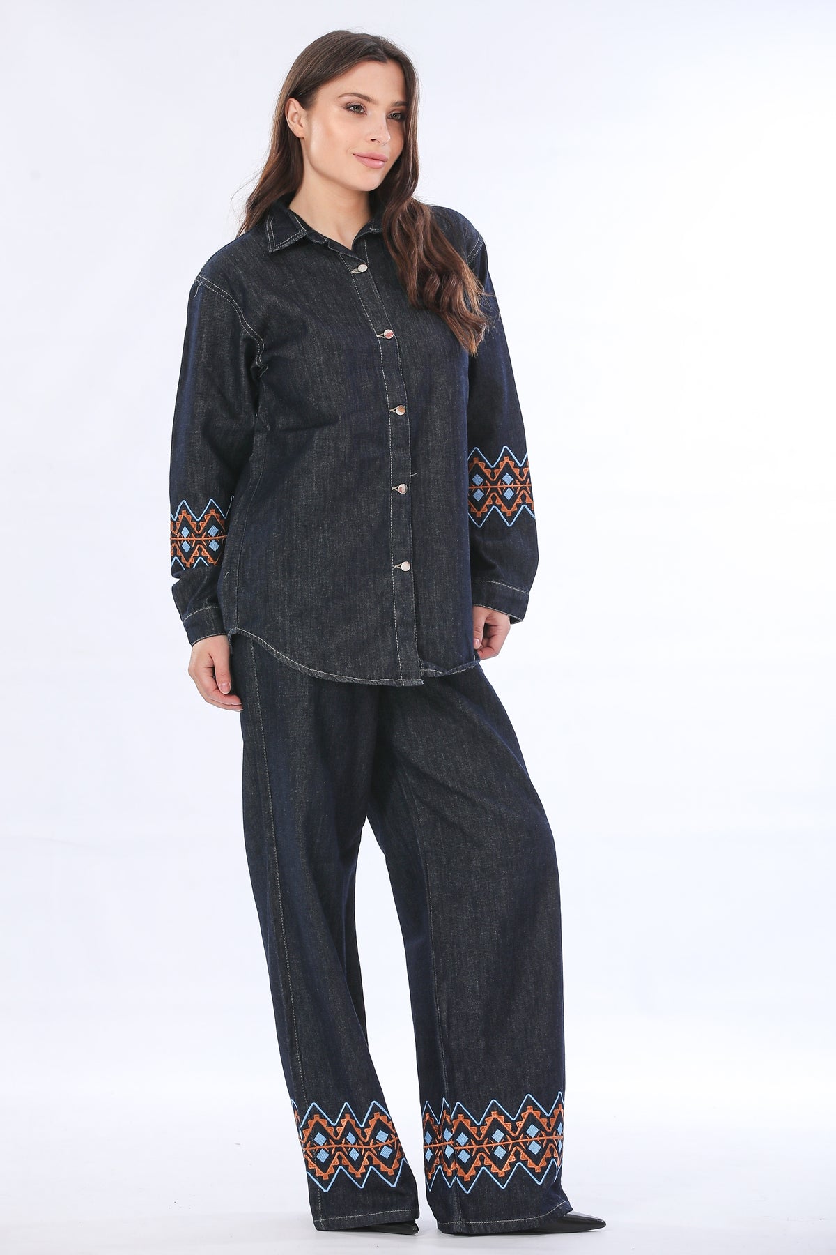 Geometric Embroidered Two-Piece Denim Set - T810