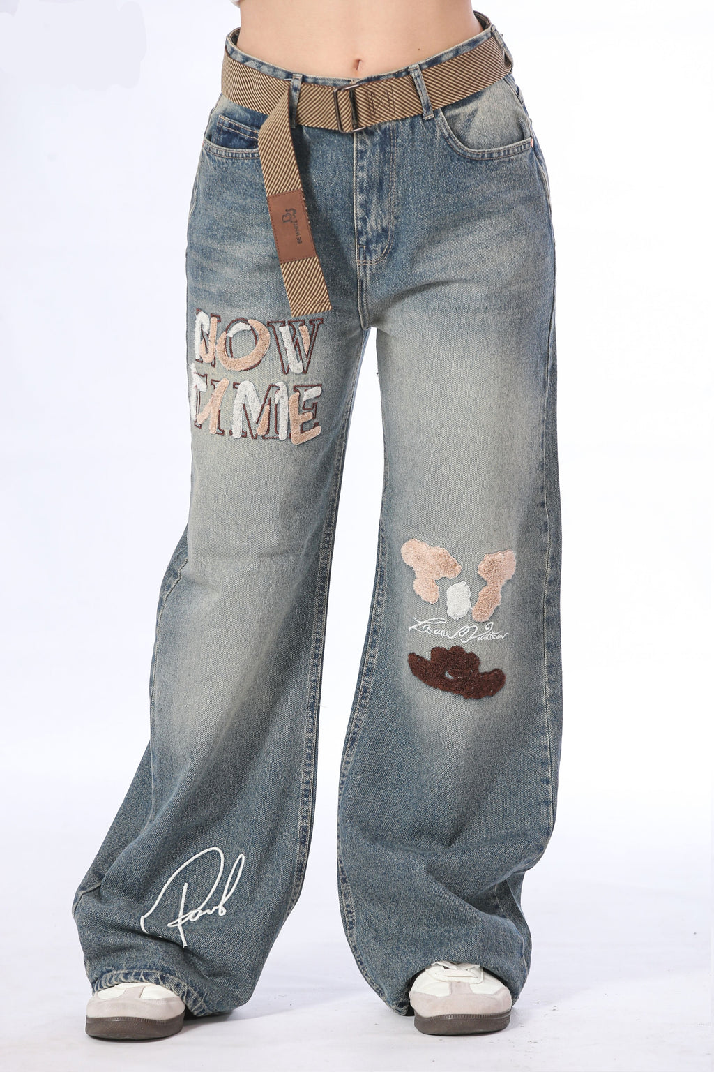Relaxed Fit Statement Patch Jeans with Belt - 11691
