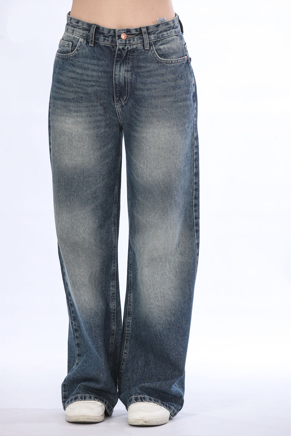 Vintage Wash Wide Leg Jeans - 11674